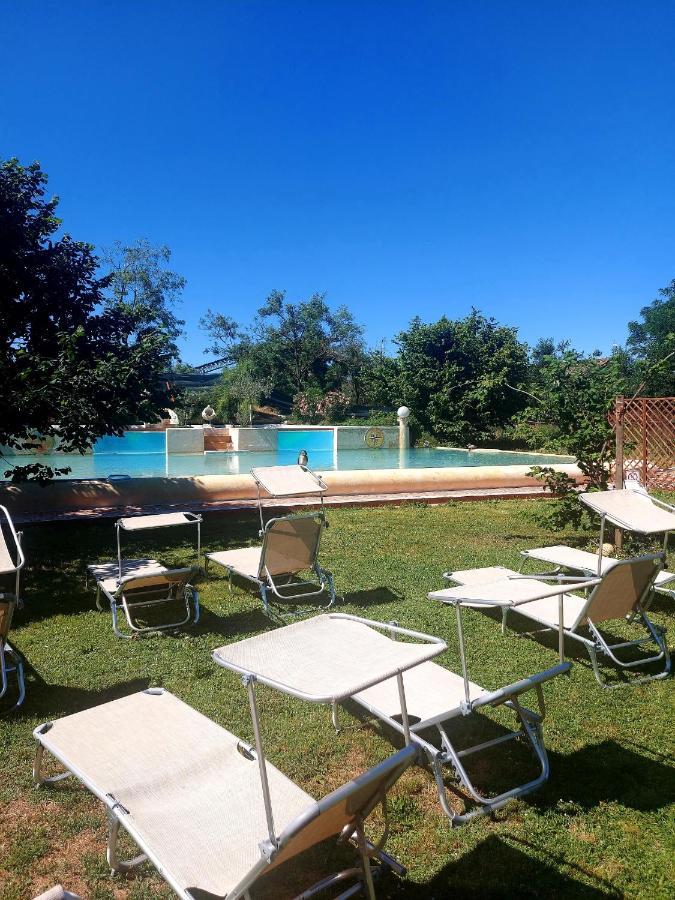 برانيانا ميلانيسي Agriturismo Cascina Madonnina المظهر الخارجي الصورة